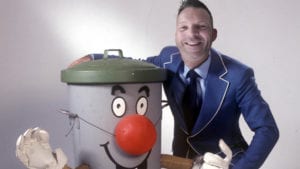 Simon Essex Became Dusty Bin’s Roadie For A Day - Essex Business Forum